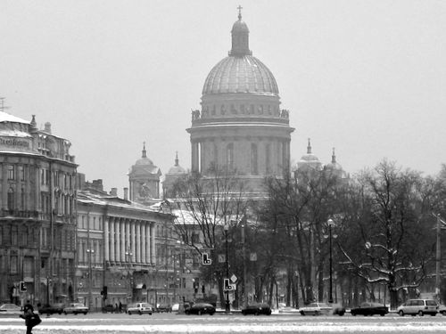 The dome of St. Isaacs Cathedral towering above the surrounding neighborhood in St. Petersburg.